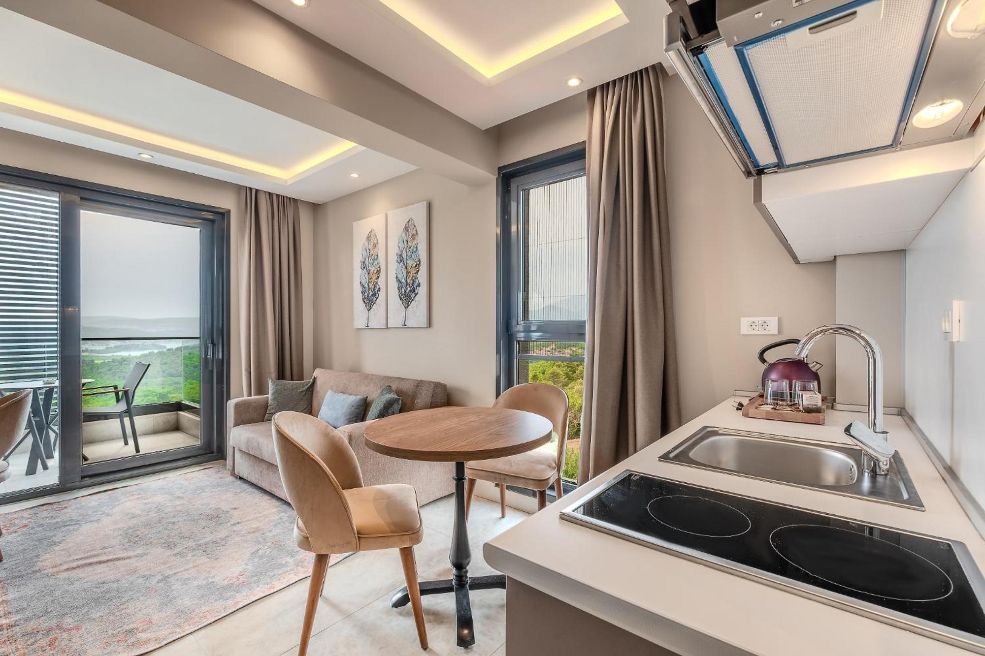 Montenegro Lodge Kavač 客房 照片 A typical apartment in the complex