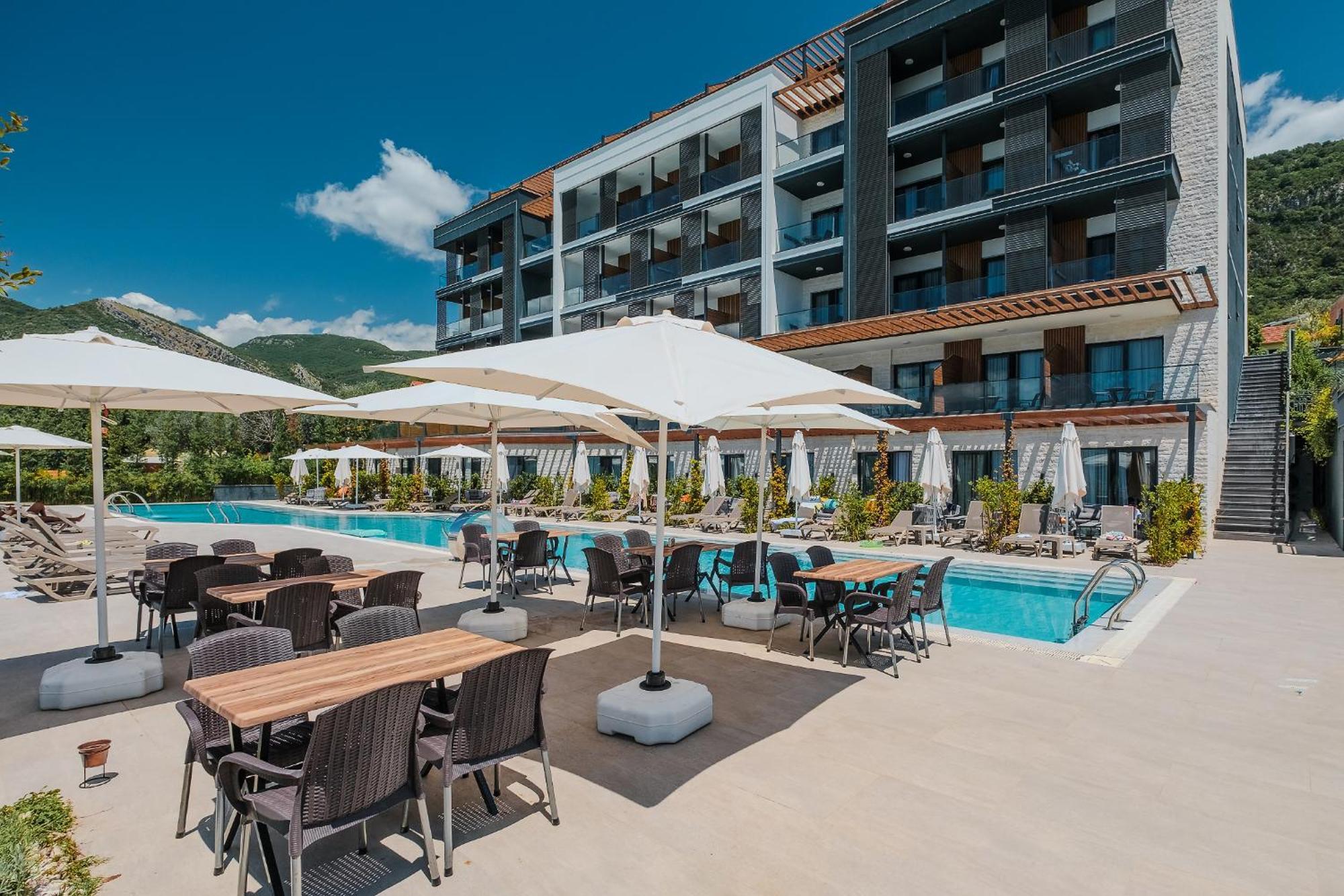 Montenegro Lodge Kavač 外观 照片