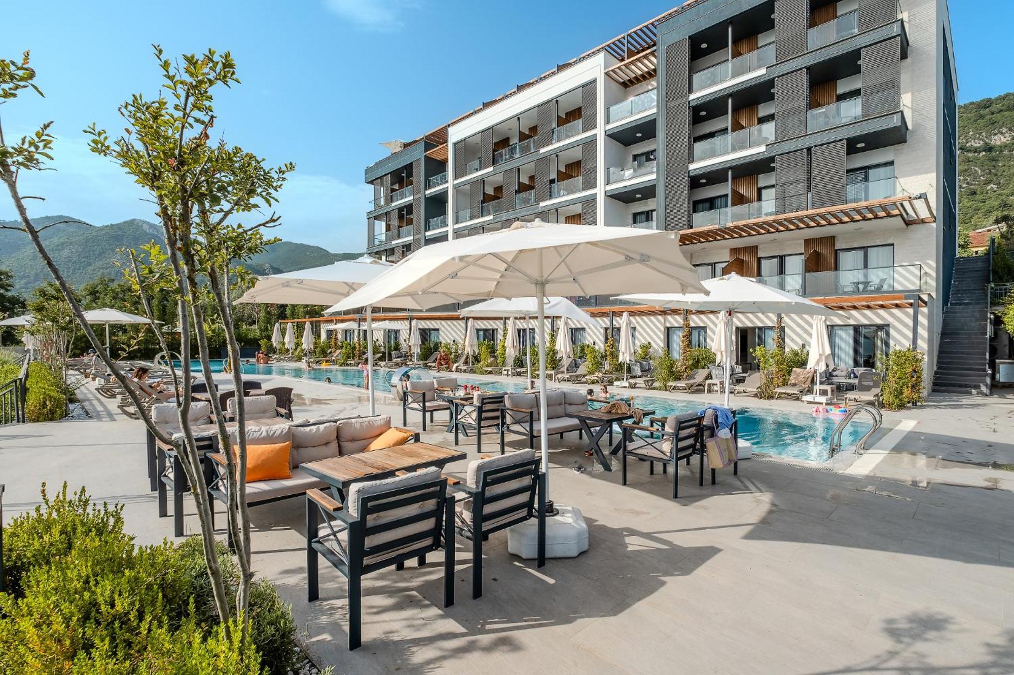 Montenegro Lodge Kavač 外观 照片